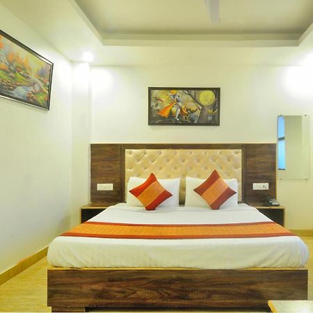 Hotel Noida Delight 외부 사진