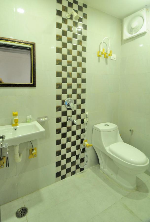 Hotel Noida Delight 외부 사진